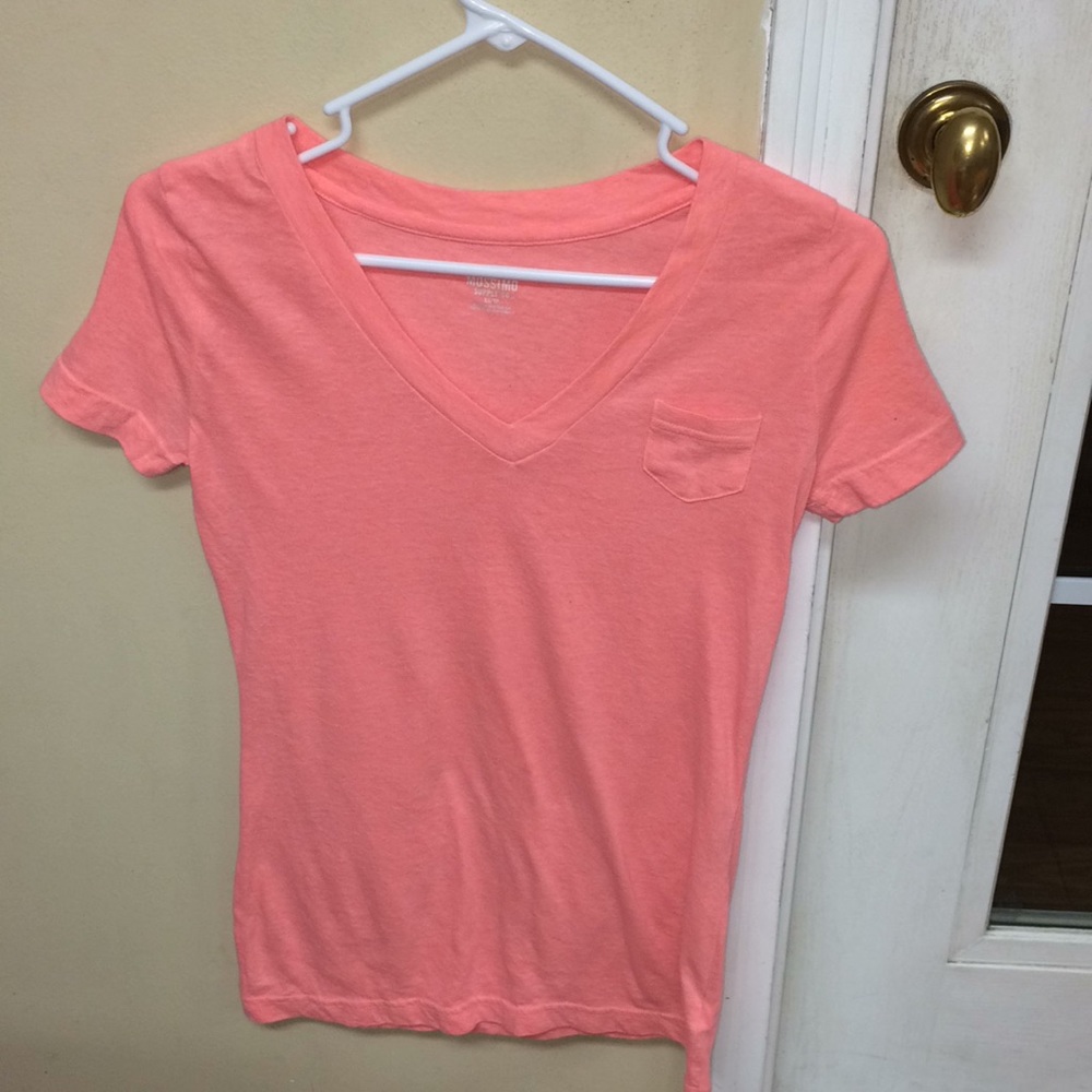 Coral T-shirt